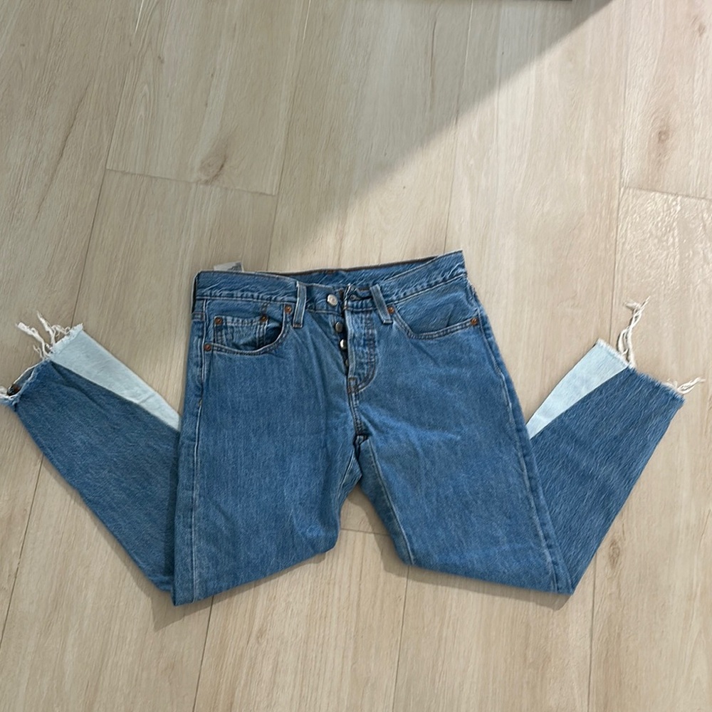 Levi's 501 Slim Taper Jeans